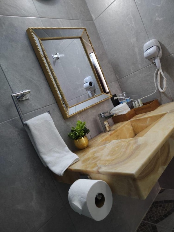 HOTEL MARGARITA image 12