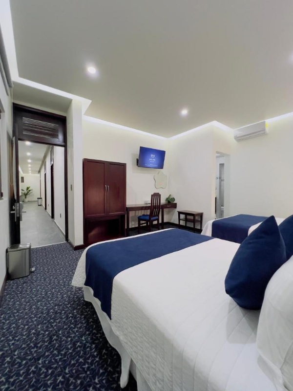 HOTEL MARGARITA image 35